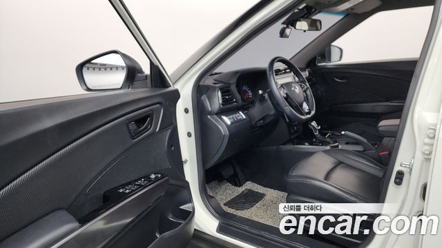 KG Mobility (SsangYong) Very New Tivoli Gasoline 1.5 2WD V3 2021 — фото 10