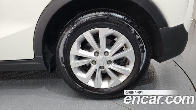 KG Mobility (SsangYong) Very New Tivoli Gasoline 1.5 2WD V3 2021 — фото 21