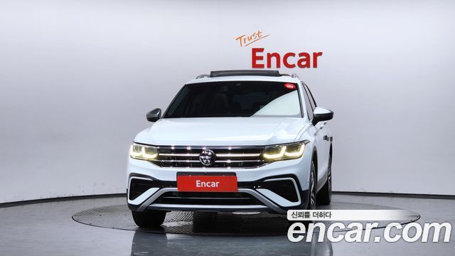 Volkswagen Tiguan Allspace 2.0 TSI Prestige 2022 — фото 3
