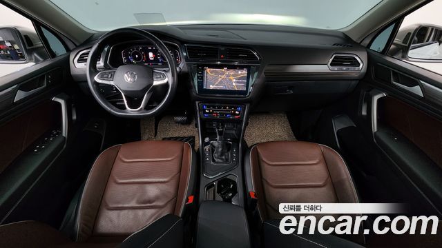 Volkswagen Tiguan Allspace 2.0 TSI Prestige 2022 — фото 7