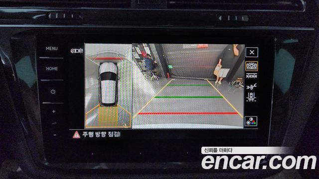 Volkswagen Tiguan Allspace 2.0 TSI Prestige 2022 — фото 14