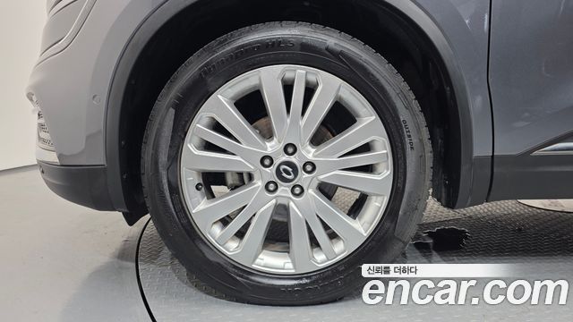 Renault Korea QM6 2.0 LPe Premiere 2WD 2022 — фото 5