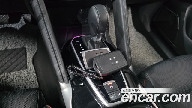Renault Korea QM6 2.0 LPe Premiere 2WD 2022 — фото 9