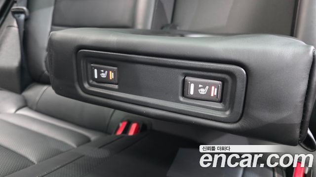 Renault Korea QM6 2.0 LPe Premiere 2WD 2022 — фото 18