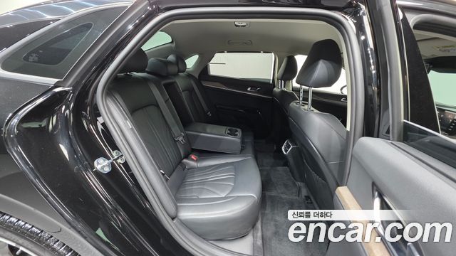 Kia K5 (III) 2.0 Signature 2023 — фото 23