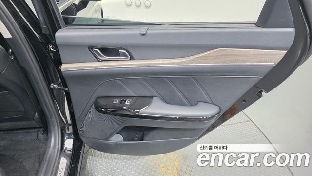 Kia K5 (III) 2.0 Signature 2023 — фото 31
