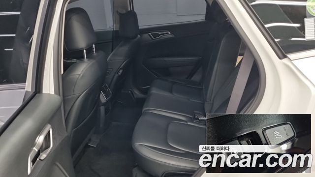 Kia Sportage (V) Diesel 2.0 2WD Nobleless 2023 — фото 15