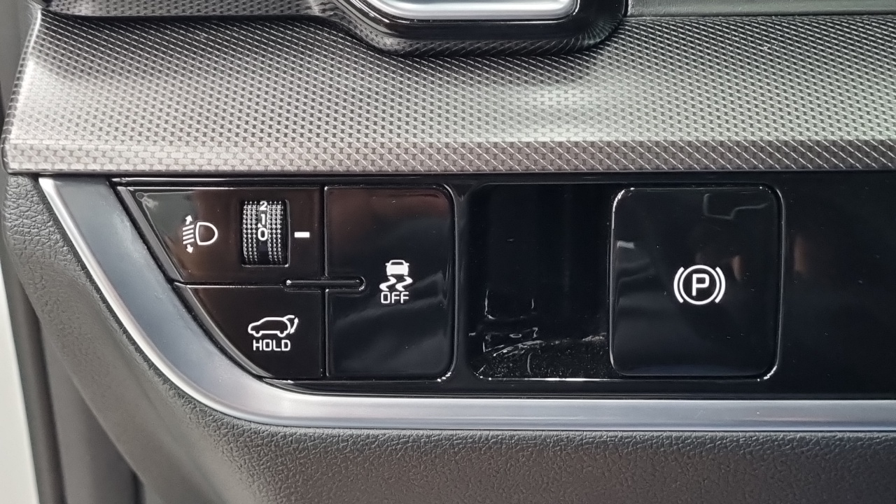 Kia Sportage (V) Diesel 2.0 2WD Nobleless 2023 — фото 19