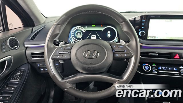 Hyundai Sonata (DN8) 2.0 Inspiration 2023 — фото 13