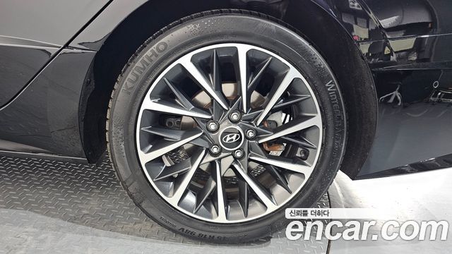 Hyundai Sonata (DN8) 2.0 Inspiration 2023 — фото 21