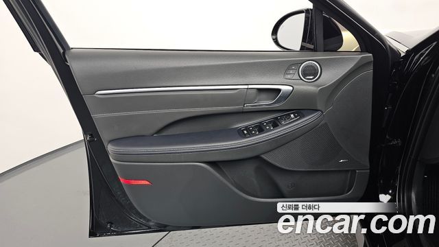 Hyundai Sonata (DN8) 2.0 Inspiration 2023 — фото 24