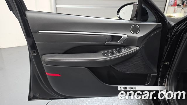 Hyundai Sonata (DN8) 2.0 Premium Plus 2022 — фото 24