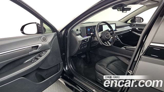 Hyundai Sonata The Edge (DN8) 2.0 Premium 2024 — фото 10
