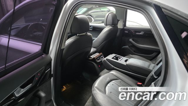 Audi A8 3.0 TDI Quattro D4 2014 — фото 15
