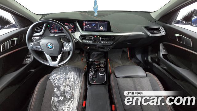 BMW 1 Series (F40) 118d Sport 2021 — фото 7