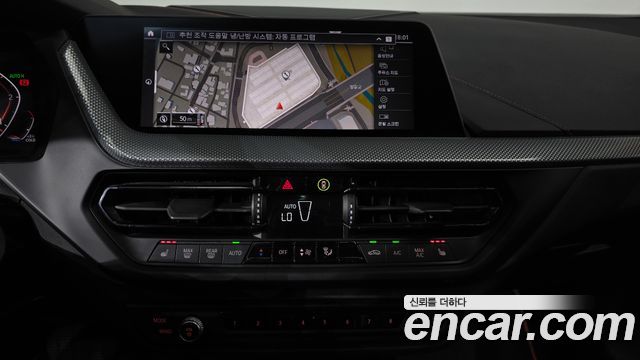 BMW 1 Series (F40) 118d Sport 2021 — фото 12
