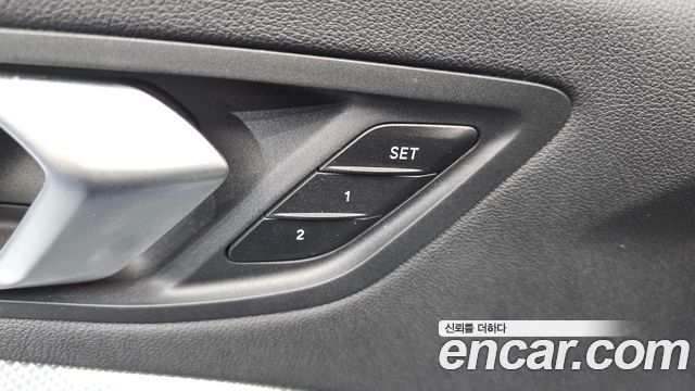 BMW 1 Series (F40) 118d Sport 2021 — фото 16