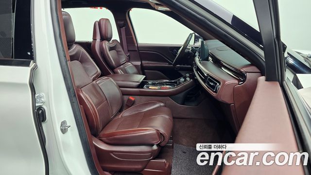 Lincoln Aviator (II) 3.0 Black Label AWD 2021 — фото 10