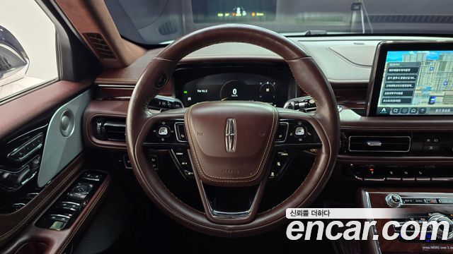Lincoln Aviator (II) 3.0 Black Label AWD 2021 — фото 17
