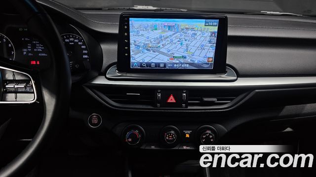 Kia K3 Standard 2021 — фото 18