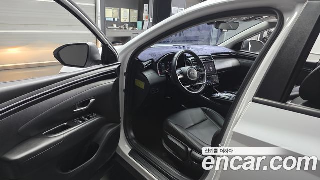 Hyundai Tucson (NX4) Gasoline 1.6 Turbo 2WD Premium 2023 — фото 10