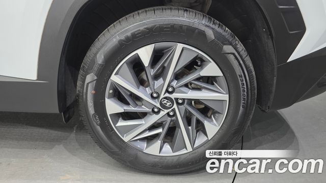 Hyundai Tucson (NX4) Gasoline 1.6 Turbo 2WD Premium 2023 — фото 21