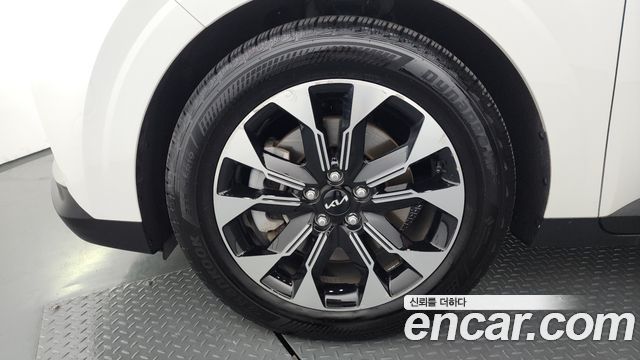 Kia Carnival (IV) Diesel 9-Seater Signature 2023 — фото 5