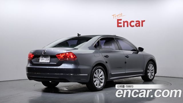 Volkswagen Passat 1.8 TSI B7 2015 — фото 2
