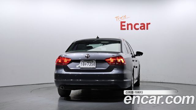 Volkswagen Passat 1.8 TSI B7 2015 — фото 4