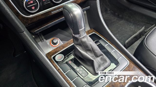 Volkswagen Passat 1.8 TSI B7 2015 — фото 9