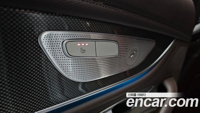 Mercedes-Benz CLS-Class (C257) CLS300d AMG Line 2020 — фото 17
