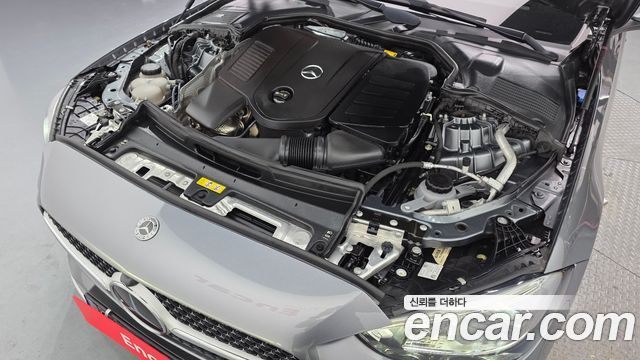Mercedes-Benz C-Class (W206) C300 AMG Line 2022 — фото 6