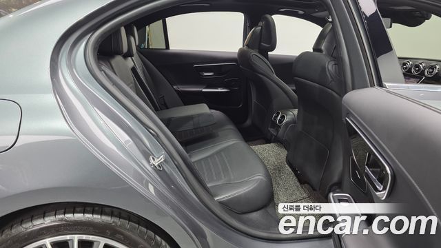Mercedes-Benz C-Class (W206) C300 AMG Line 2022 — фото 11