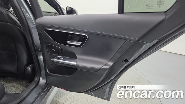 Mercedes-Benz C-Class (W206) C300 AMG Line 2022 — фото 25
