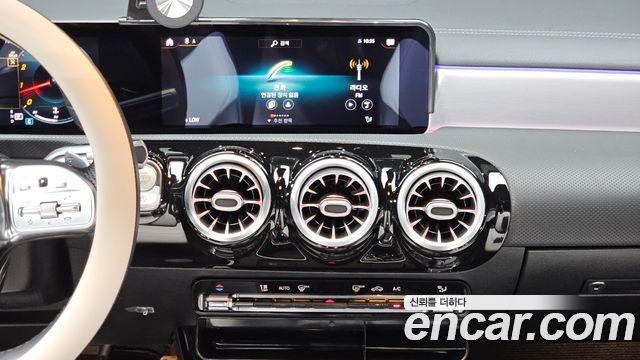Mercedes-Benz CLA-Class (C118) CLA250 4MATIC 2020 — фото 14