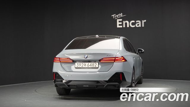 BMW 5 Series (G60) 523d M Sport 2025 — фото 4