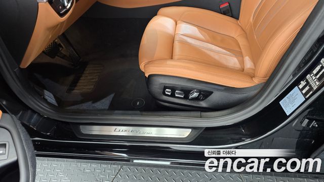 BMW 5 Series (G30) 520i Luxury 2023 — фото 38