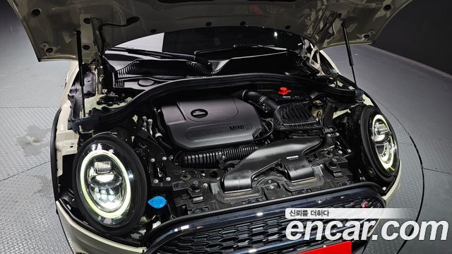 MINI Cooper S Clubman Standard 2nd 2021 — фото 6