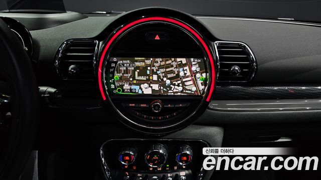 MINI Cooper S Clubman Standard 2nd 2021 — фото 14