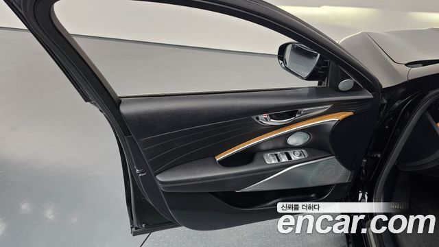 Kia K9 (II) 3.8 GDI Platinum 2022 — фото 24