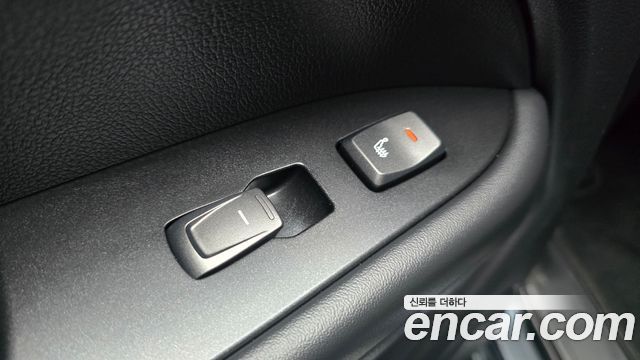 KG Mobility (SsangYong) Rexton Sports Khan Diesel 2.2 4WD Prestige 2022 — фото 18