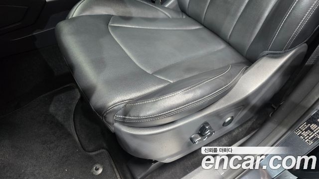 KG Mobility (SsangYong) Rexton Sports Khan Diesel 2.2 4WD Prestige 2022 — фото 31