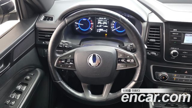 KG Mobility (SsangYong) Rexton Sports Diesel 2.2 2WD Wild 2021 — фото 13