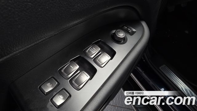 KG Mobility (SsangYong) Rexton Sports Diesel 2.2 2WD Wild 2021 — фото 17