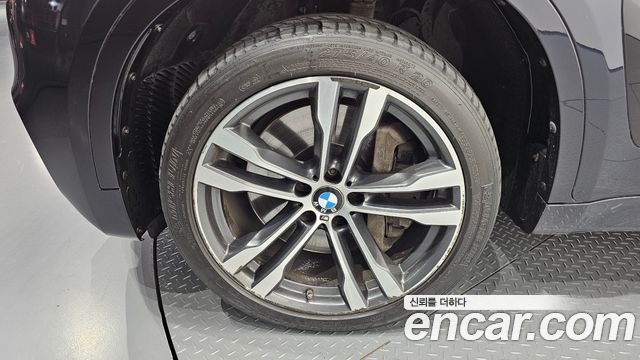 BMW X6 (F16) M50d 2016 — фото 5