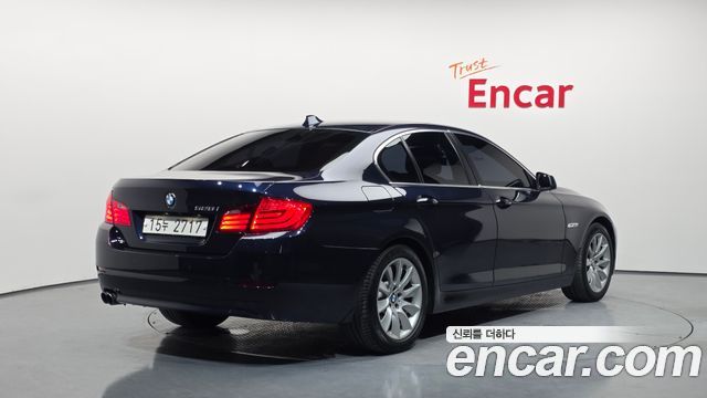 BMW 5 Series (F10) 528i 2012 — фото 2