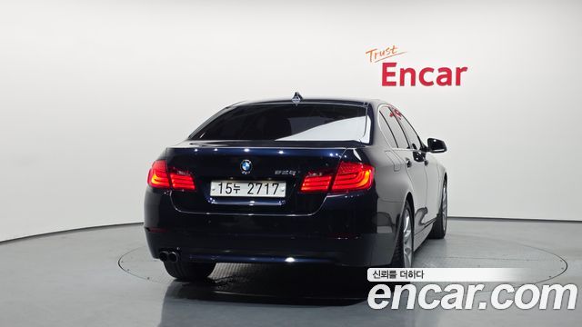 BMW 5 Series (F10) 528i 2012 — фото 4
