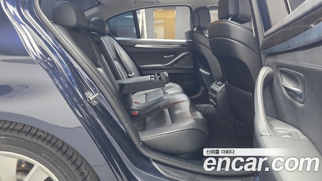 BMW 5 Series (F10) 528i 2012 — фото 12