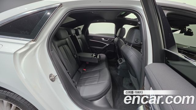 Audi A6 (C8) 45 TFSI Quattro Premium 2020 — фото 19