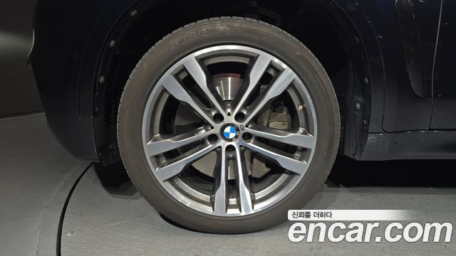 BMW X6 (F16) M50d 2018 — фото 5